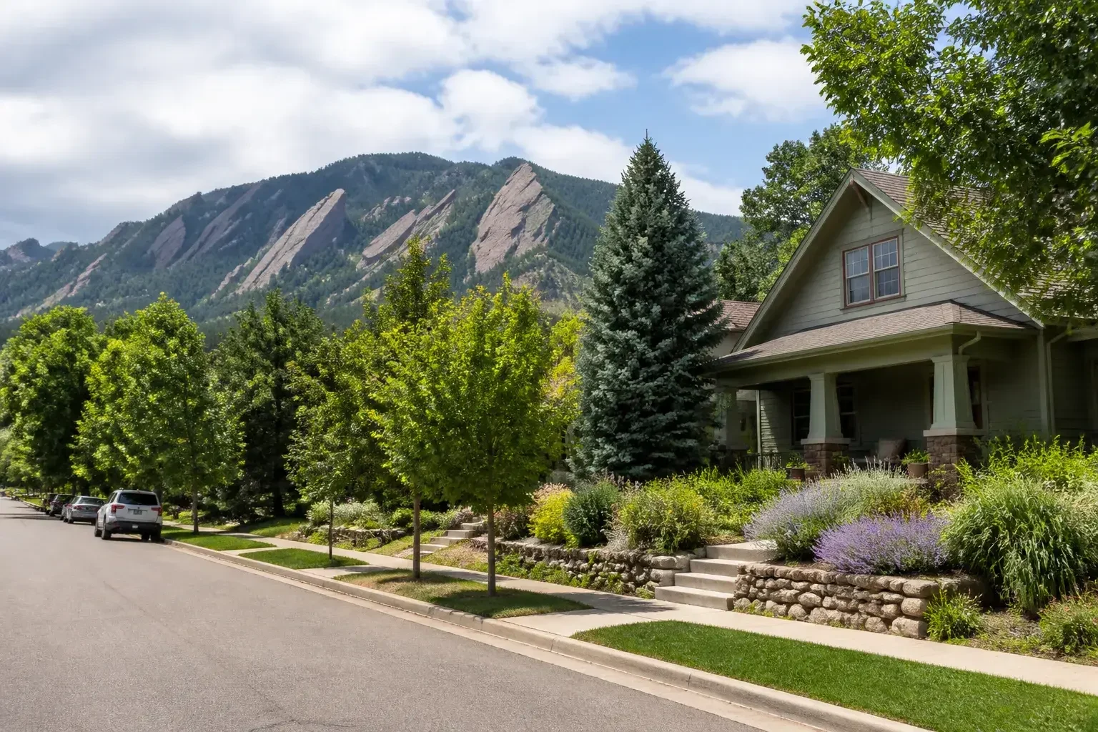 Boulder neighborhood with foothills in the distance
